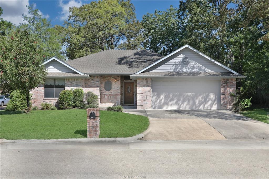 13510 Summer Hill Drive - Photo 1