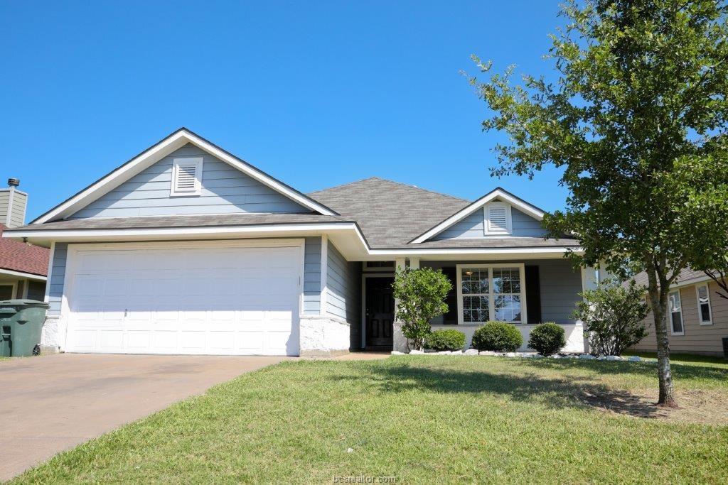 2711 Lynnwood Court - Photo 1