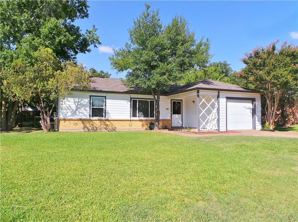 4324 Nagle Street - Photo 1