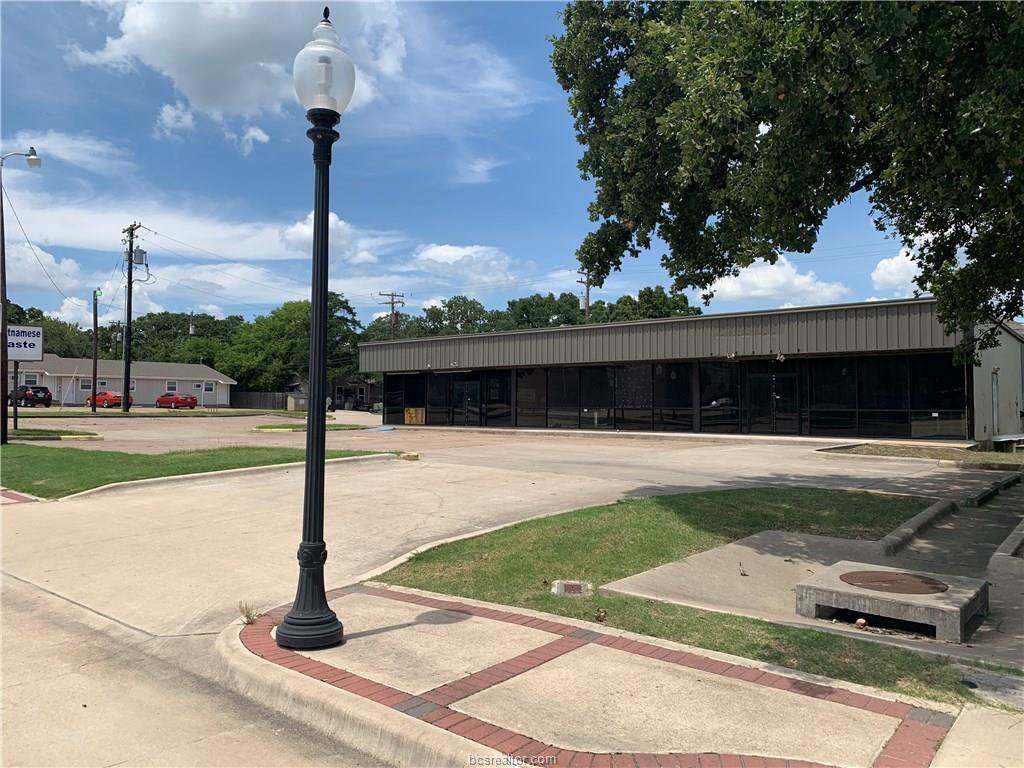 4405 College Main Street - Photo 1