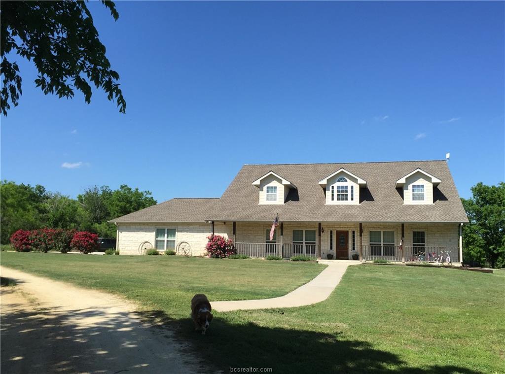 1086 County Road 462 - Photo 1