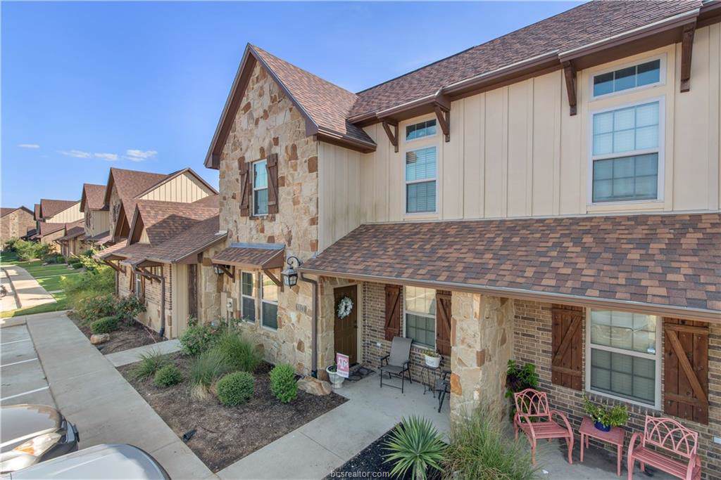 3322 Cullen Trail - Photo 1