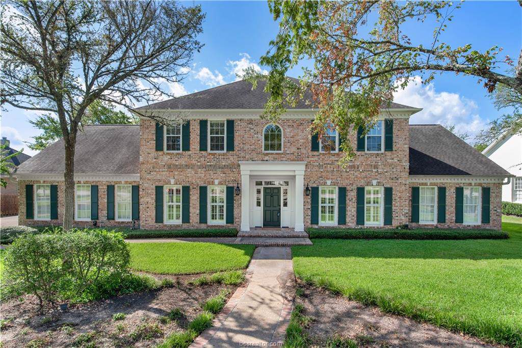 5004 Augusta Circle - Photo 1