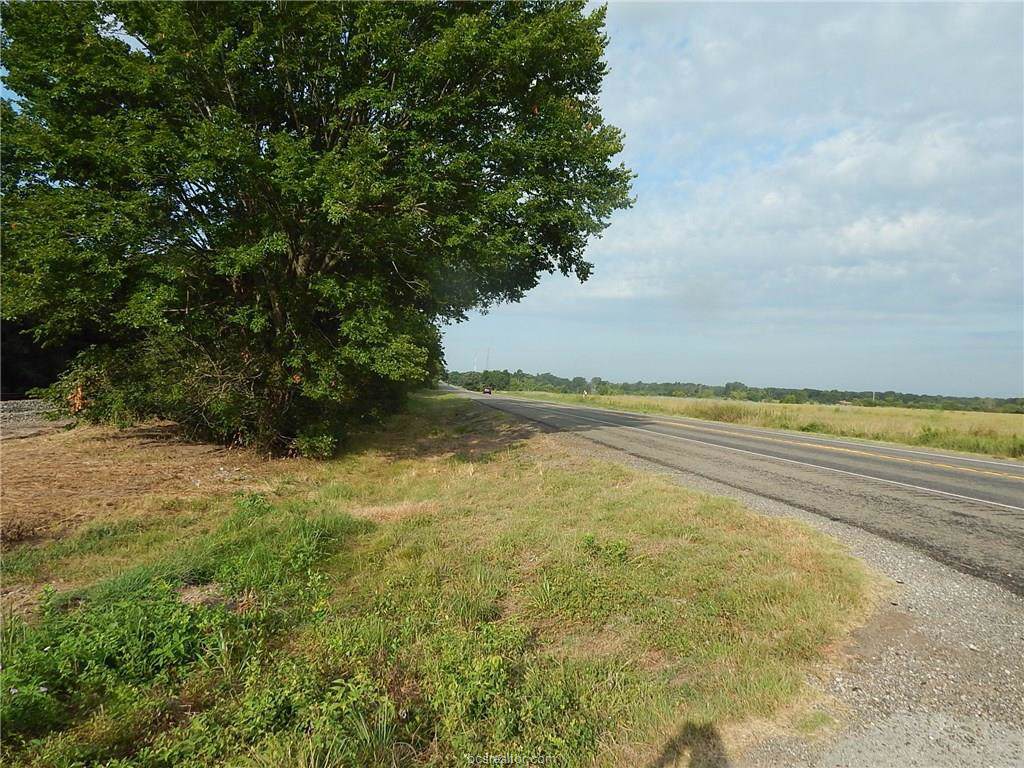 3128 E. Hwy 79 - Photo 1