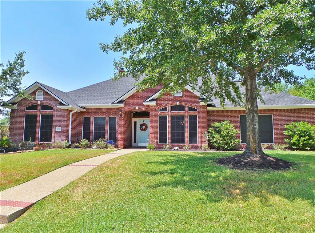 5010 Harbour Town Court - Photo 1