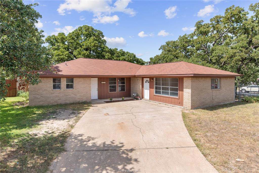 3004 Christopher Court - Photo 1