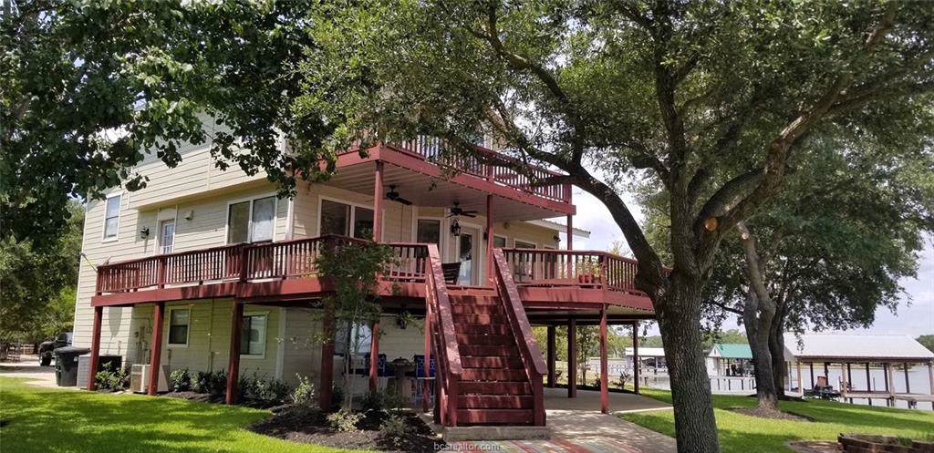 11957 Pecan Court - Photo 1