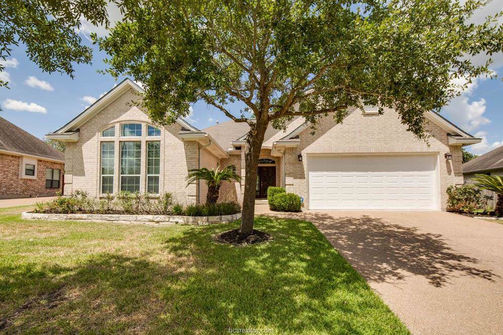 4404 Edinburgh Place - Photo 1