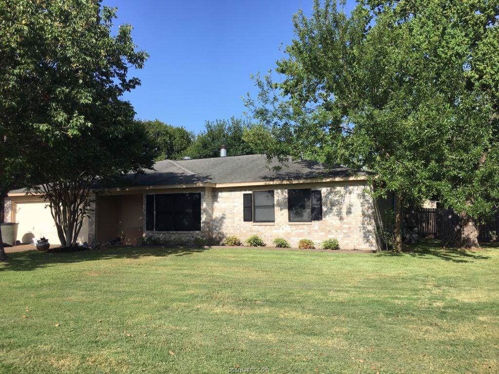 4520 Kingsdale Drive - Photo 1