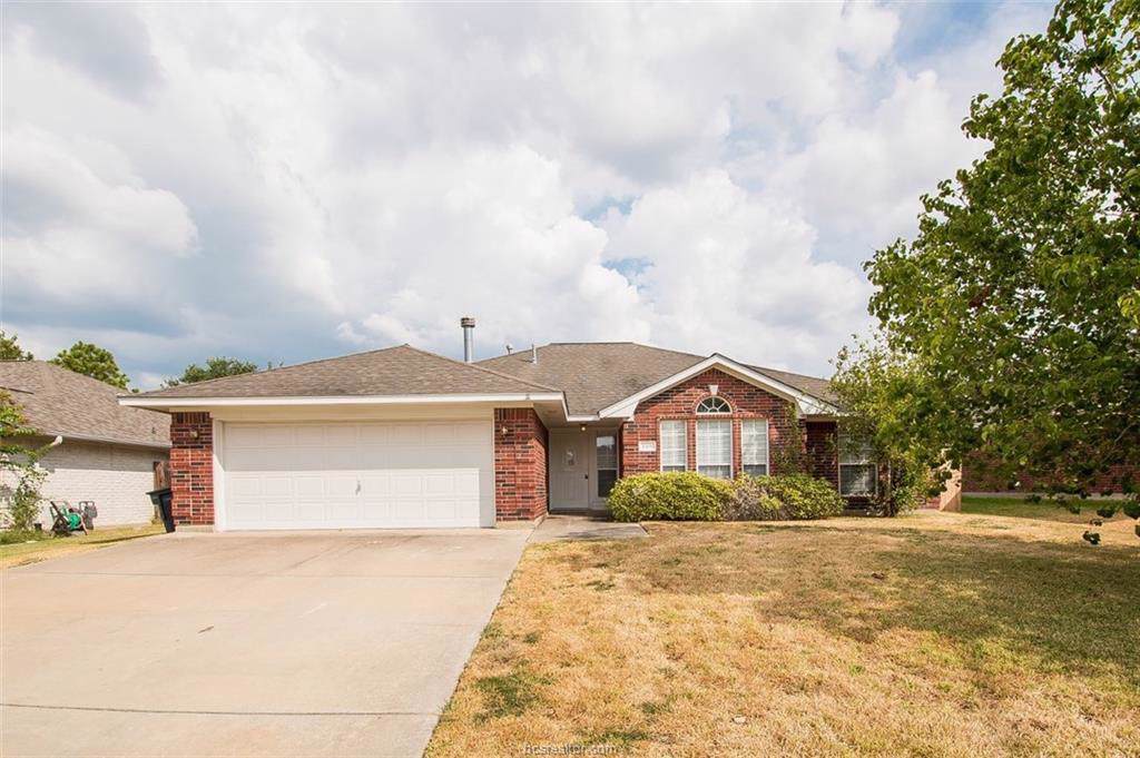1308 Baywood Lane - Photo 1