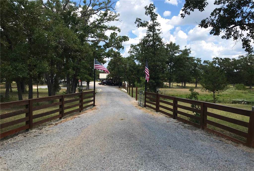 17836 Fm 39 - Photo 1