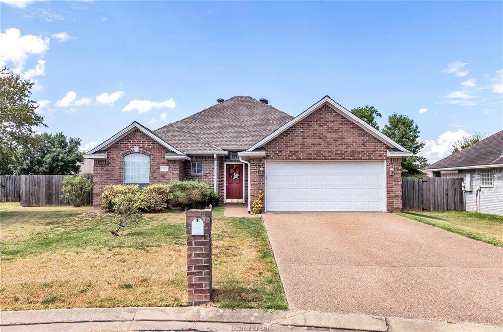 203 Augsburg Court - Photo 1