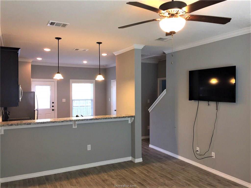 301 Southwest Parkway - Photo 1