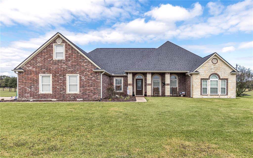 1733 Freestone Drive - Photo 1