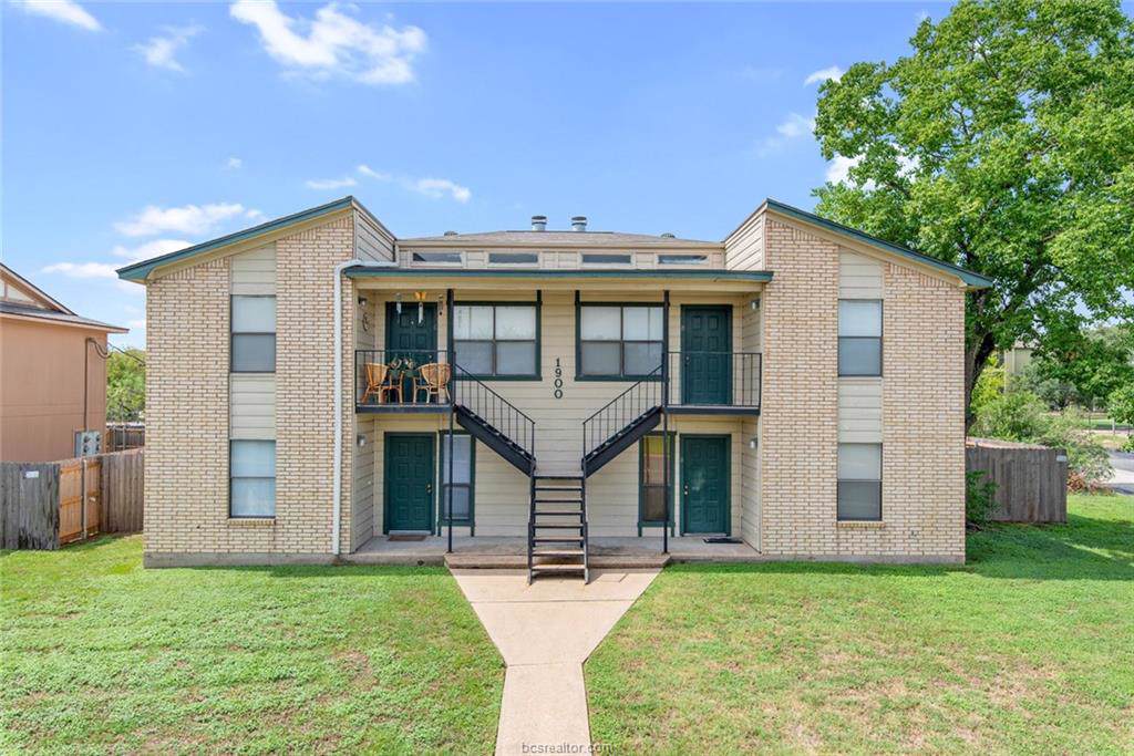 1900 Woodsman Drive - Photo 1