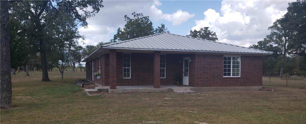 2422 Fm 908 - Photo 1