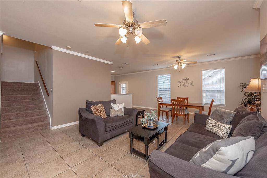 1425 Villa Maria Road - Photo 1