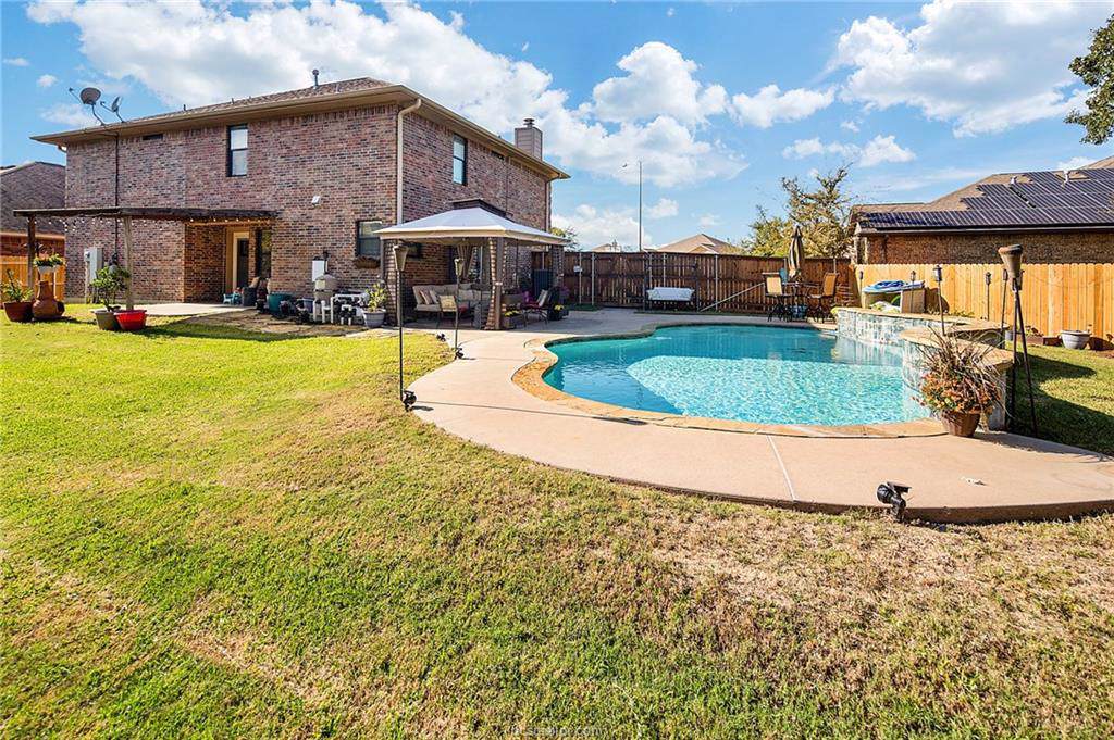 1112 Hopewell Court - Photo 1