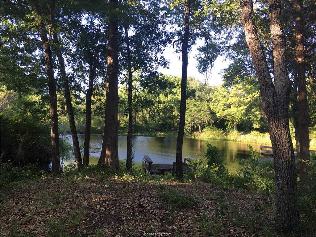 220 Creekside Drive - Photo 1