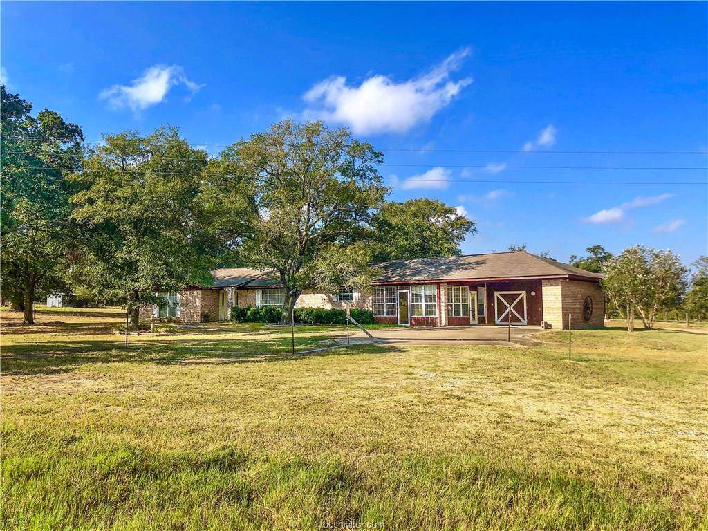 344 Harless Lane - Photo 1