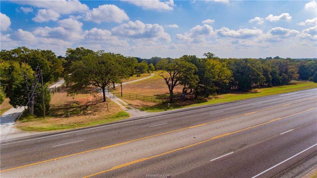 9989 Highway 6 - Photo 1