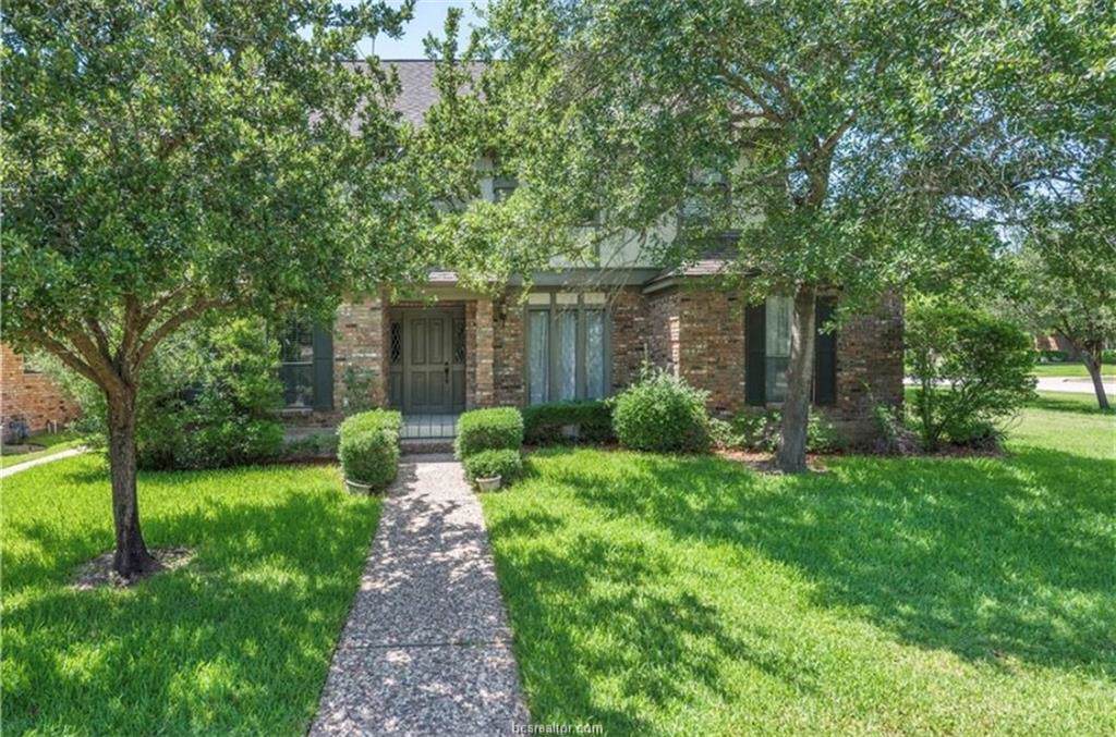 2809 Barwick - Photo 1