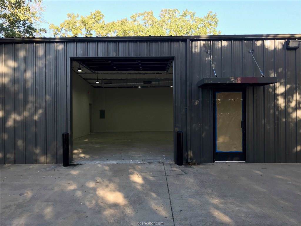 2700 Earl Rudder - Photo 1