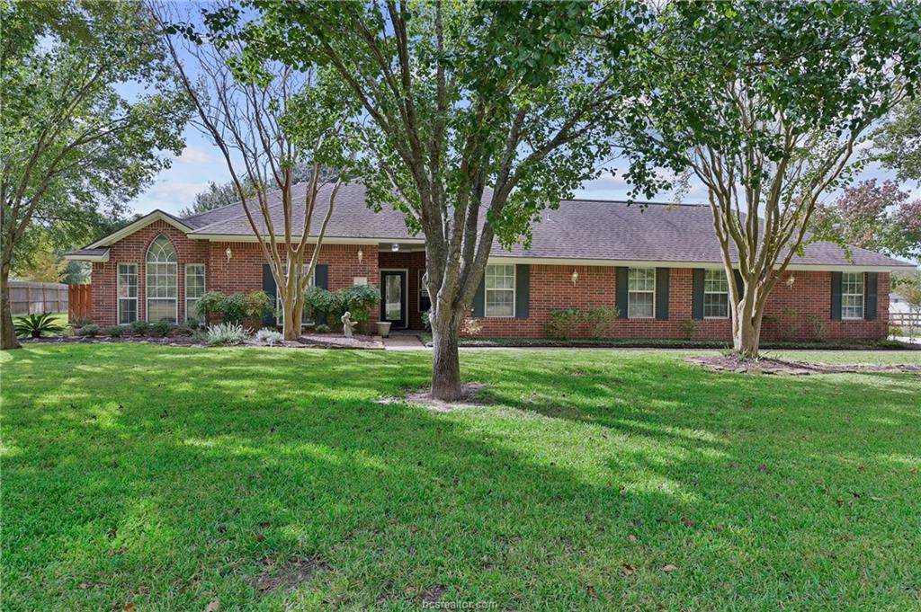 1516 Fontaine Drive - Photo 1