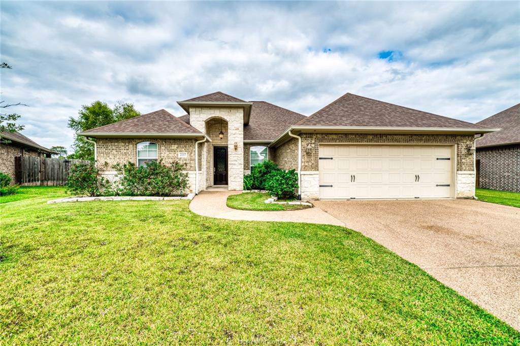 2117 Blackjack Dr - Photo 1
