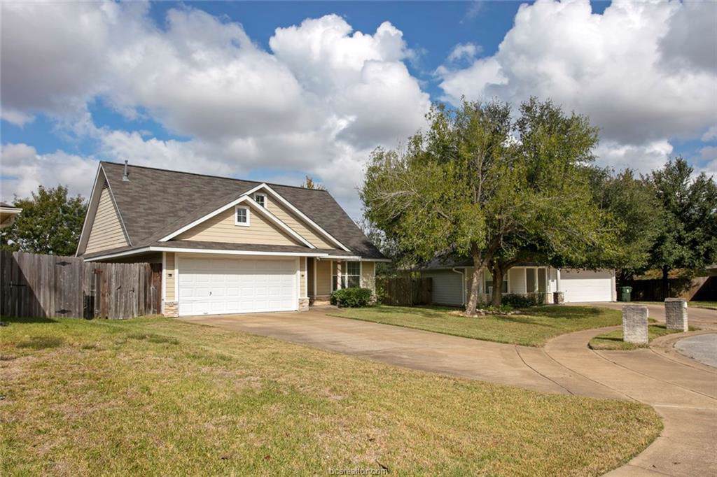 2704 Darwood Court - Photo 1