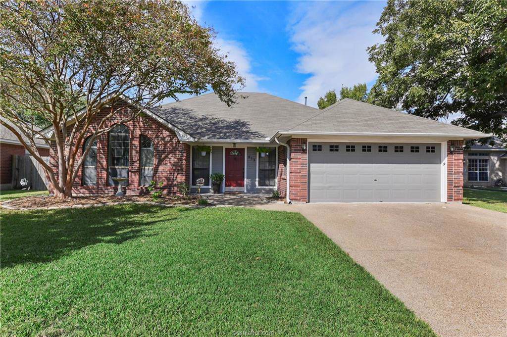 613 Abbey Lane - Photo 1