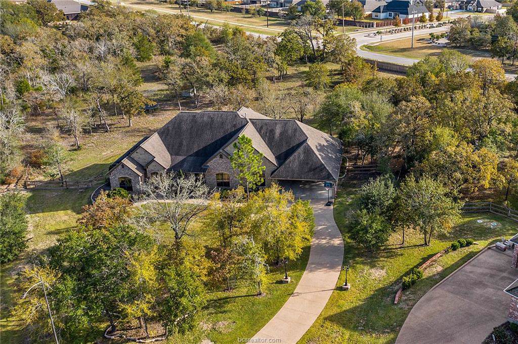 4808 Wayne Court - Photo 1