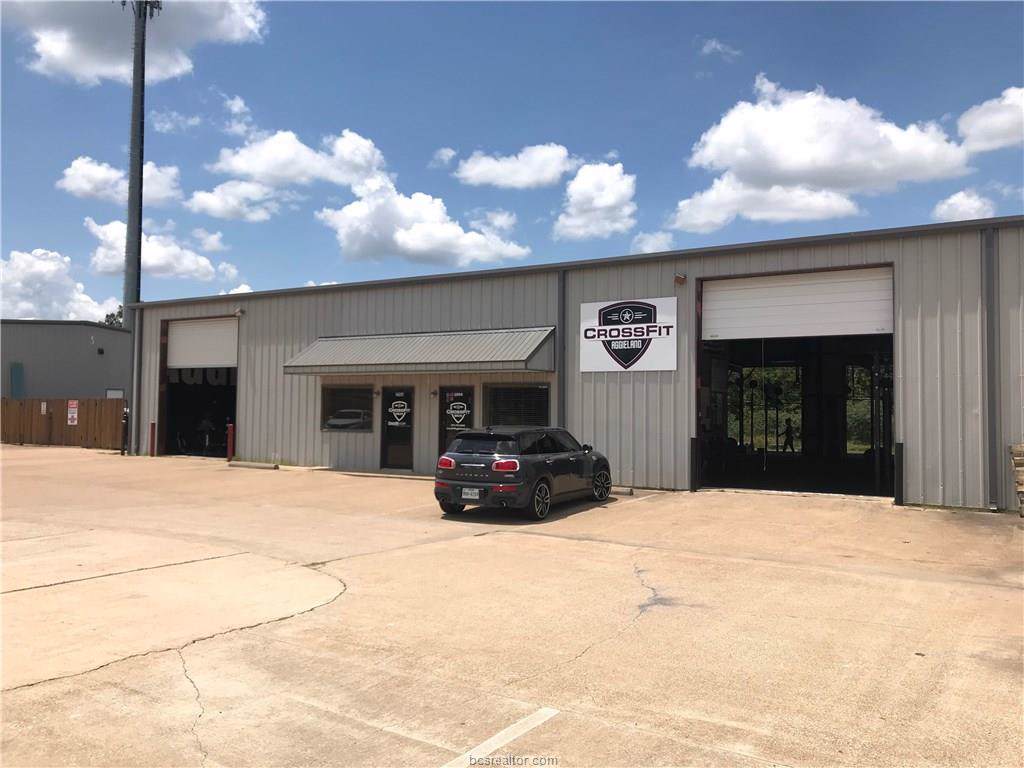 2906 Cain Rd - Photo 1