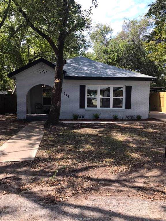 304 Brogdon Street - Photo 1