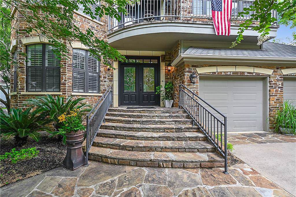 608 Fox Street - Photo 1