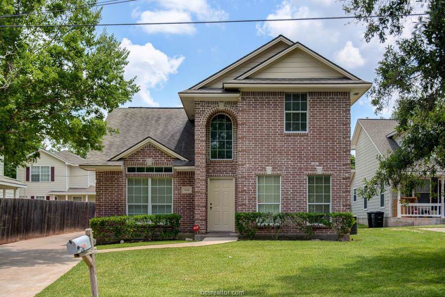 1614 Park Place - Photo 1