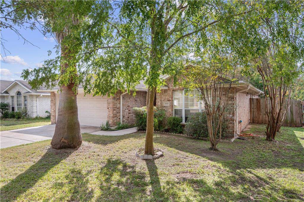 2414 Carnation Court - Photo 1