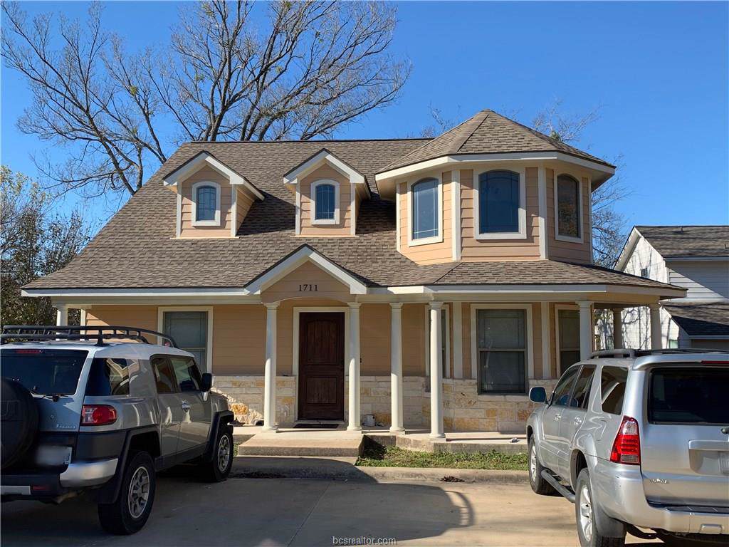 1711 Boardwalk Court - Photo 1