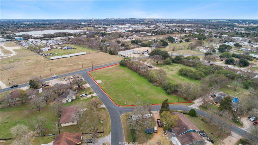 1800 Groesbeck Street - Photo 1