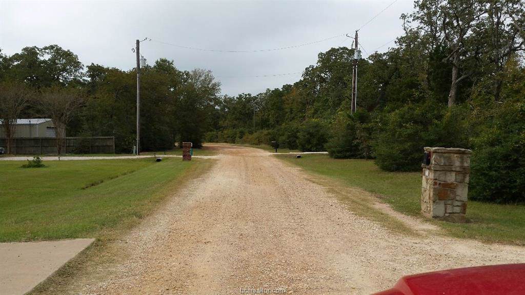 22 Woodview Loop - Photo 1
