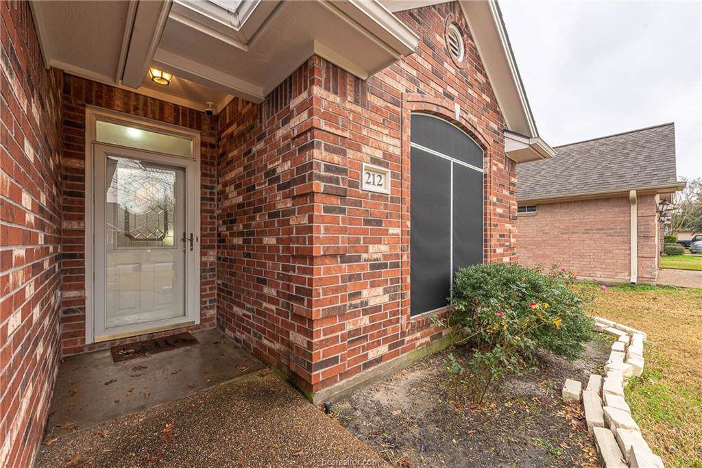 212 Bernburg Court - Photo 1