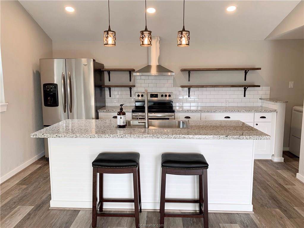 317 Houston Street - Photo 1