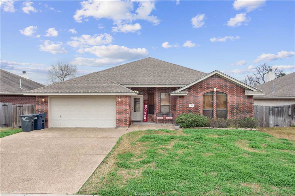 1505 Hunter Creek Drive - Photo 1