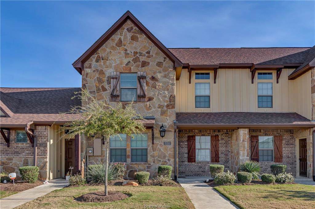 3211 Papa Bear Drive - Photo 1