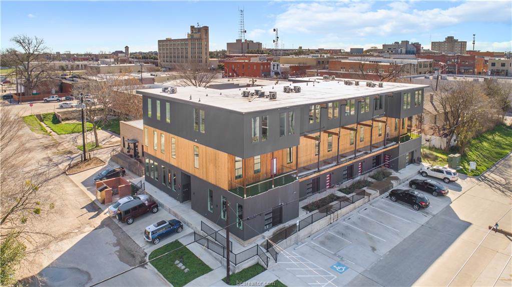 305 Parker Avenue - Photo 1