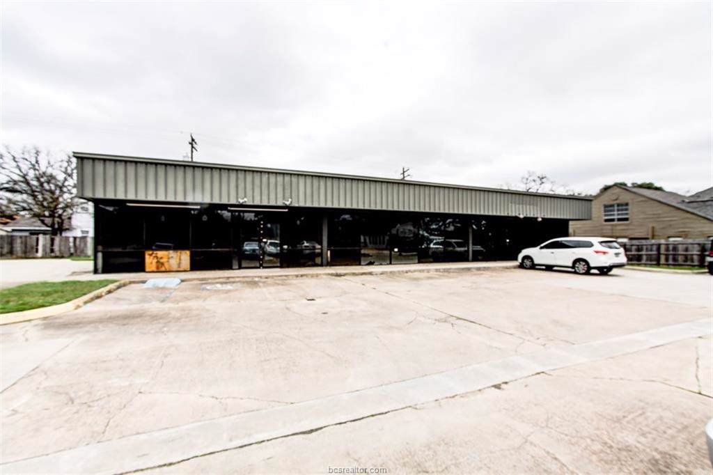 4405 College Main - Photo 1
