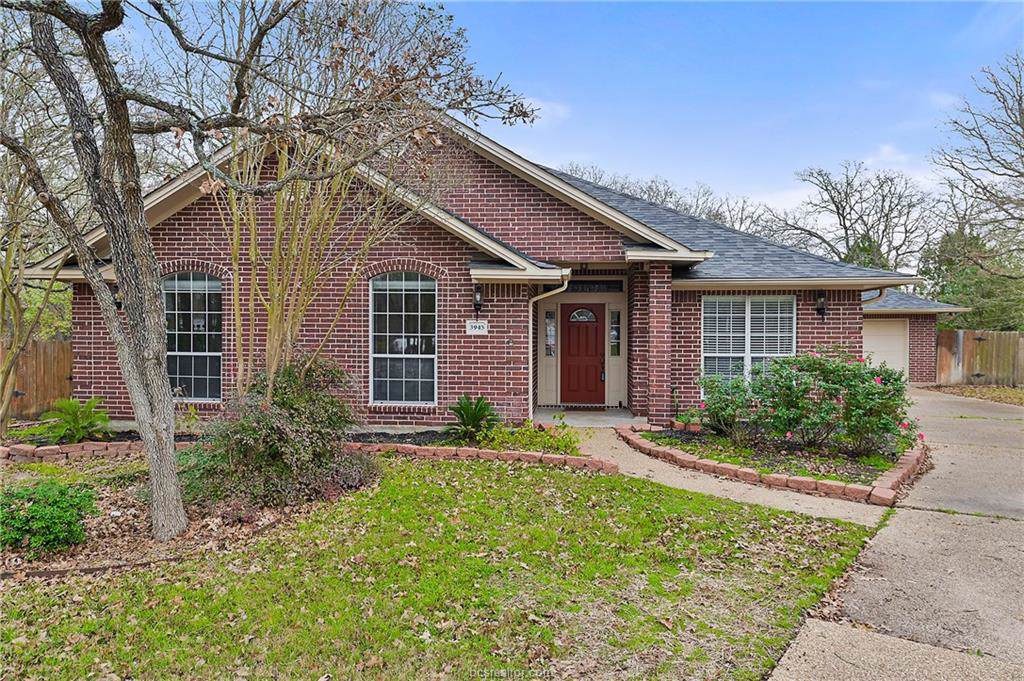 3945 Parrot Cove - Photo 1