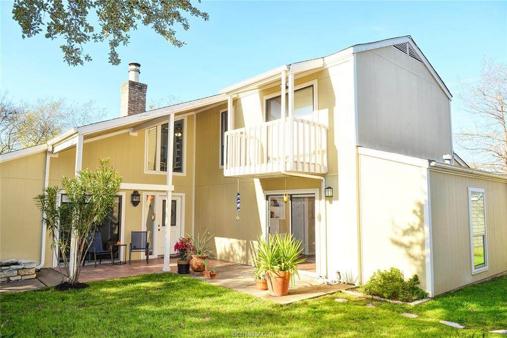 2613 Rustling Oaks - Photo 1