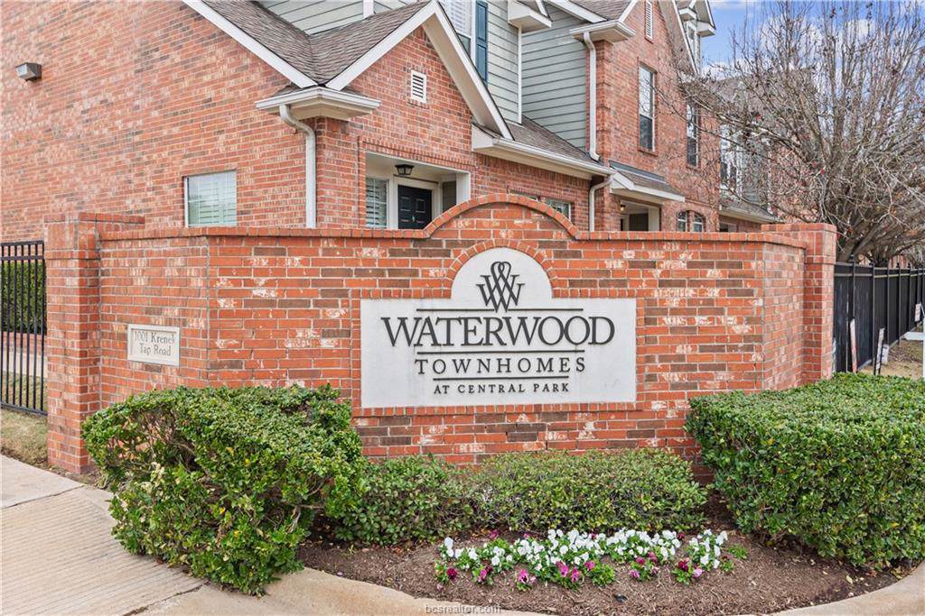 1001 Krenek Tap Road - Photo 1