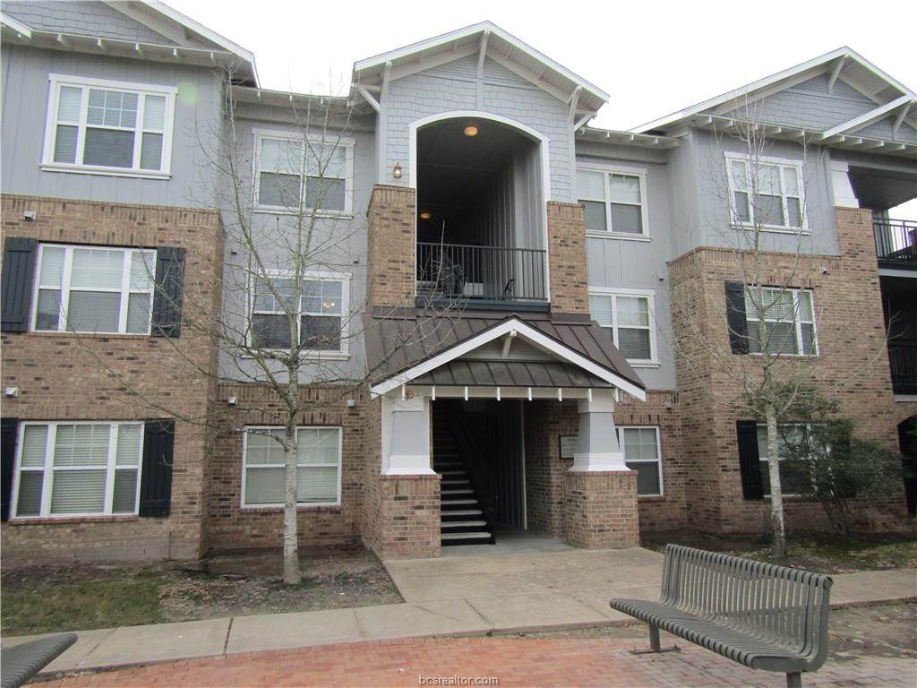 1725 Harvey Mitchell Parkway - Photo 1